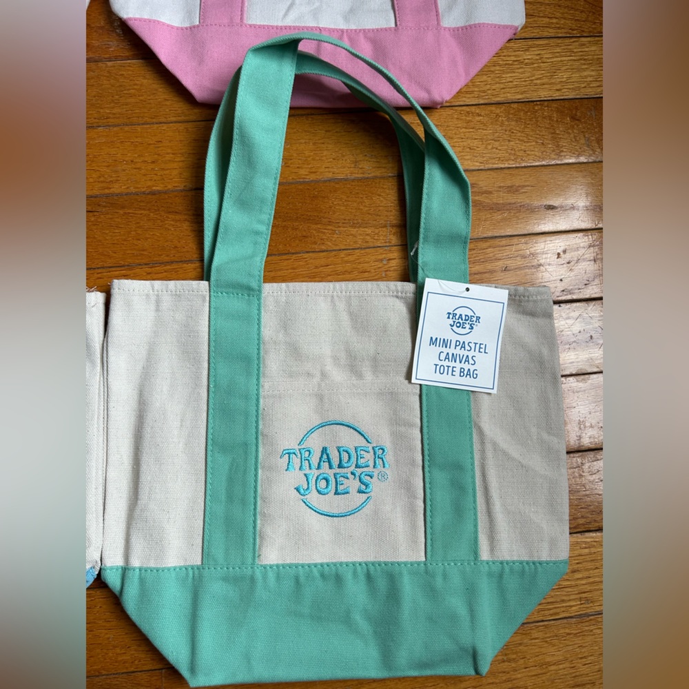 Trader Joe's BRAND NEW Mini Pastel Canvas Tote Bag